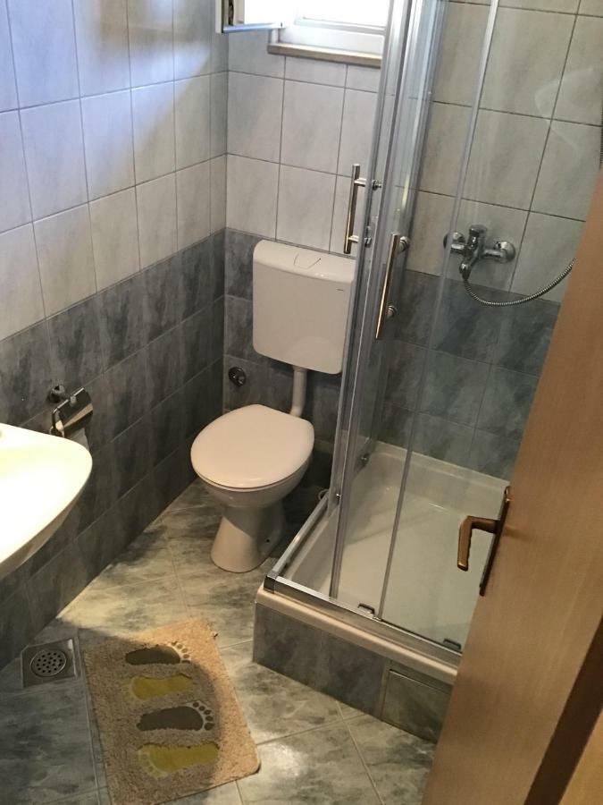 Paras Zečevo Exteriér fotografie
