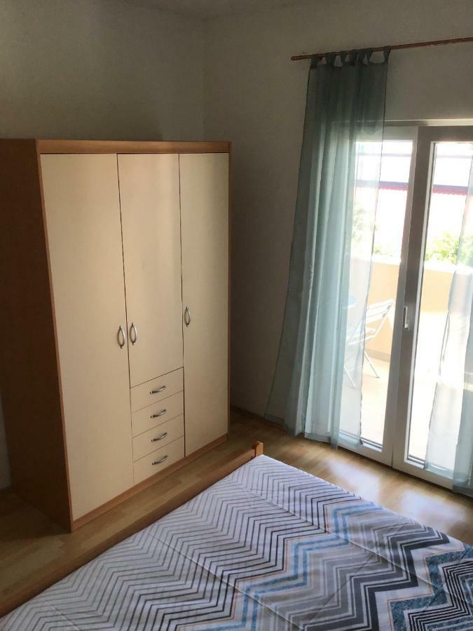 Paras Zečevo Exteriér fotografie